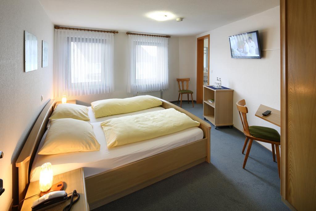 Landgasthof Kaiser Bad Wünnenberg Стая снимка